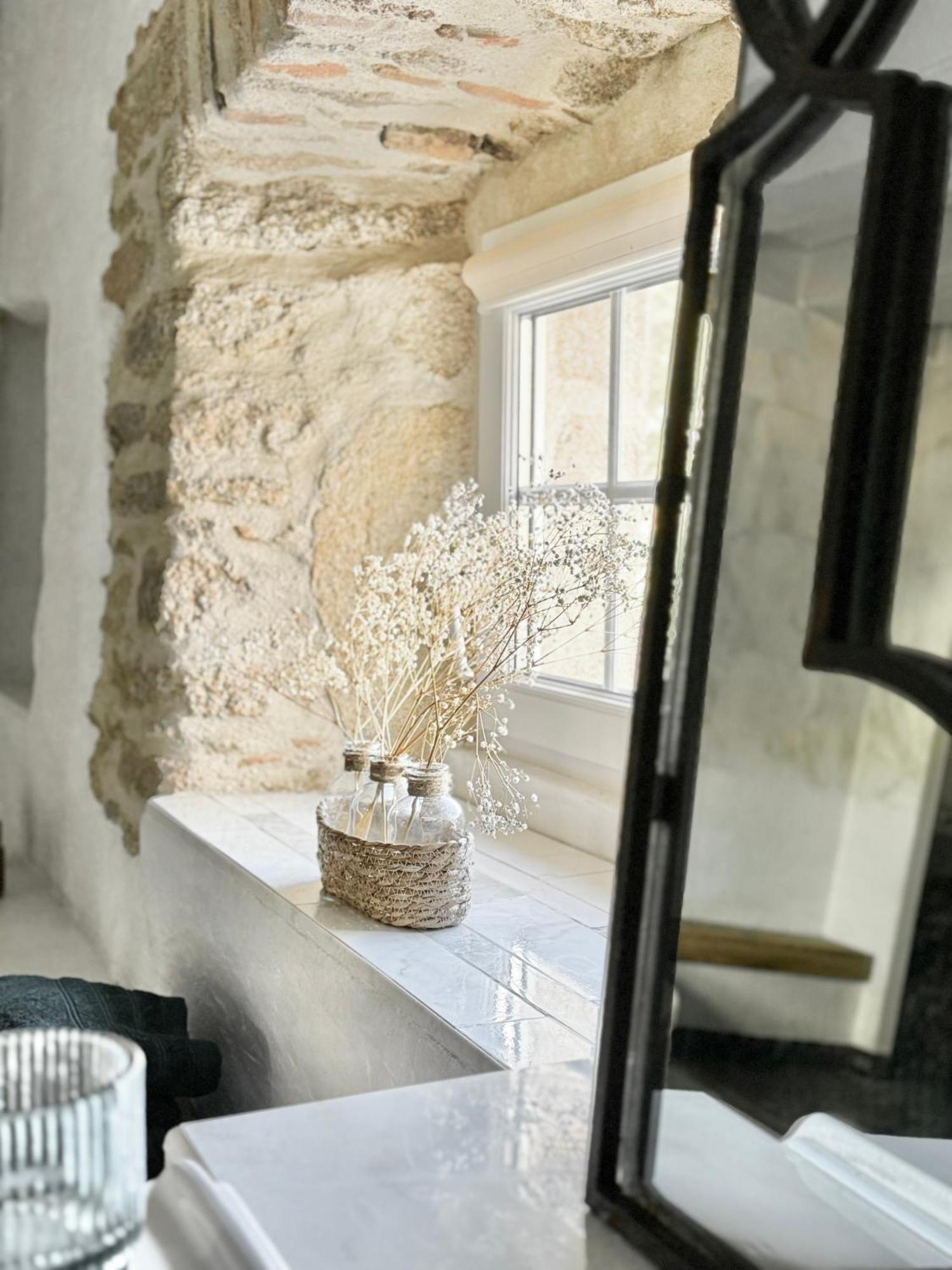 Manoir Medieval Art Deco - Logis Des 3 Artistes Sevremont Eksteriør billede